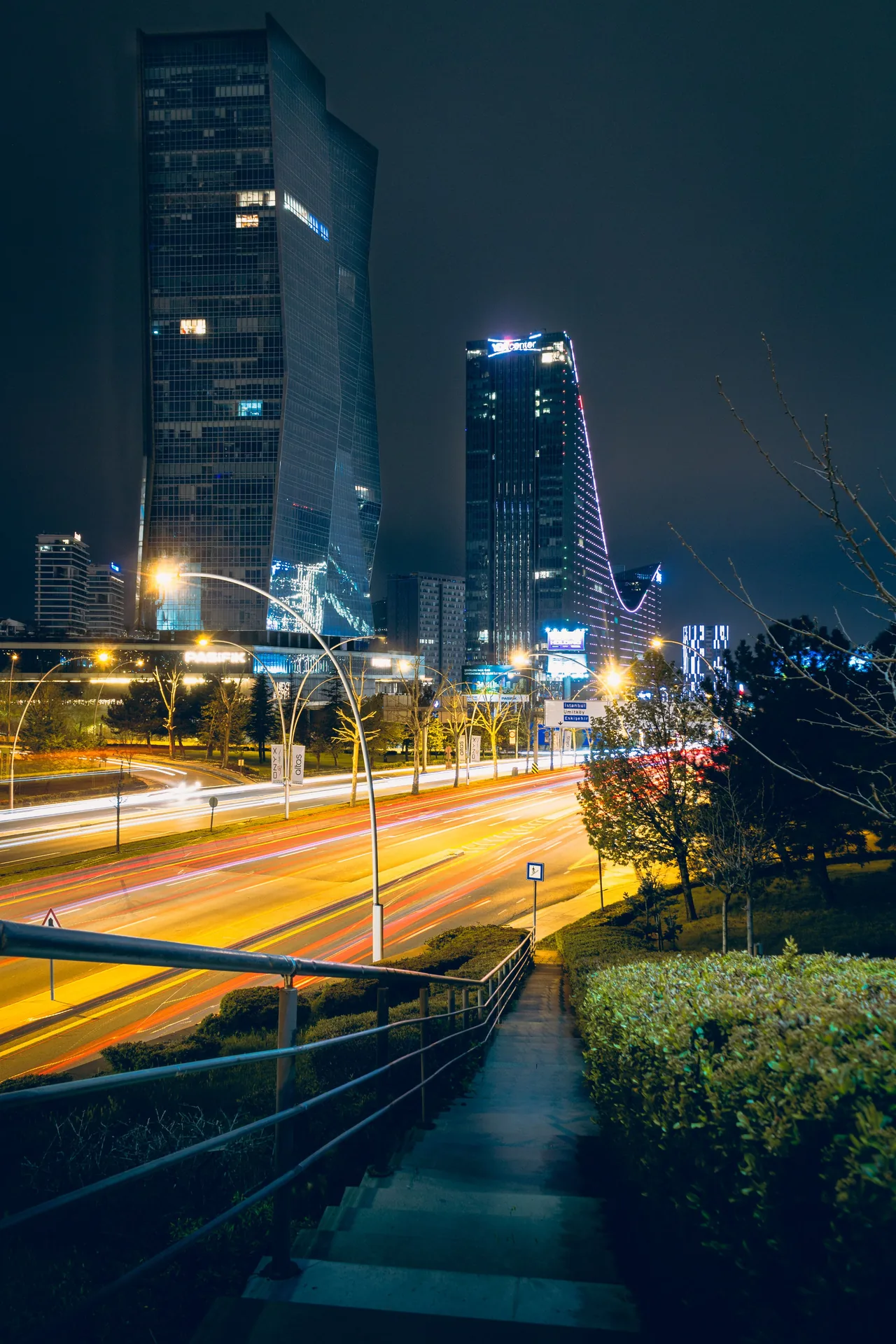 Gece Söğütözü, Ankara
